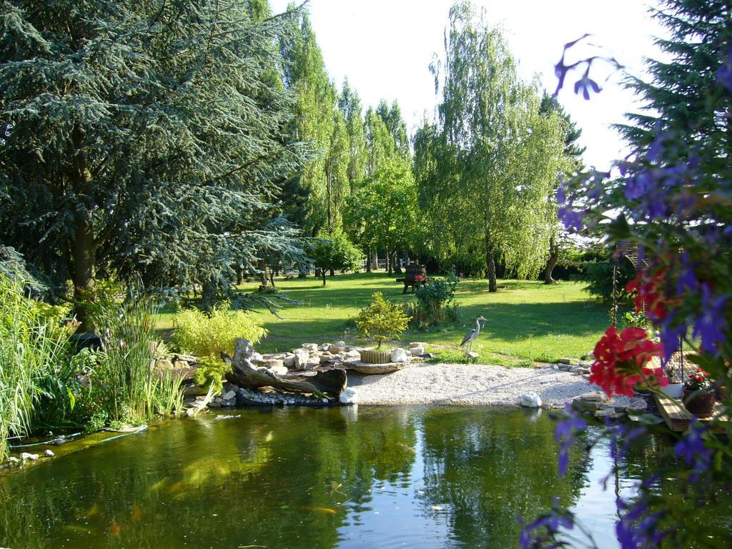 Allee Des Peupliers Bed & Breakfast Chevigny Oda fotoğraf